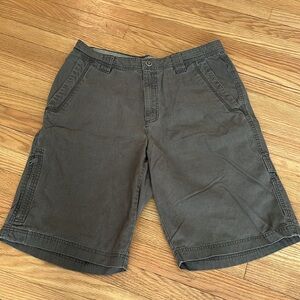 Olive Green Columbia Cargo Shorts  Waist 32